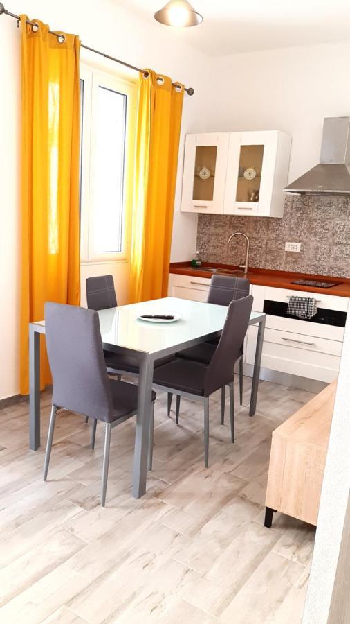 Domo In Terranoa, Old Town Apartment Olbia Exterior photo